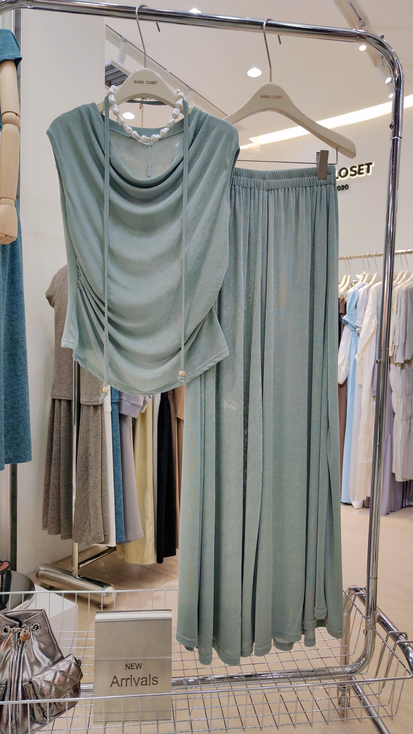The "Convertible Drape-Neck" Set