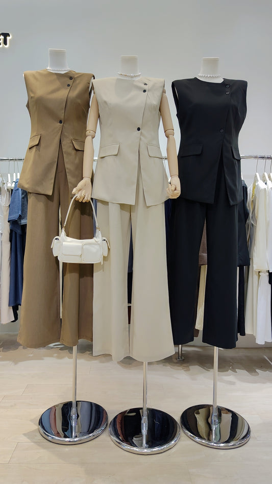 Maria's "Modern Silhouette" Co-ord Set