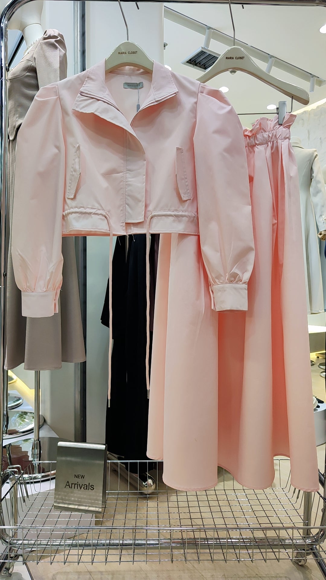 The "Puff Sleeve Drawstring" Skirt Set