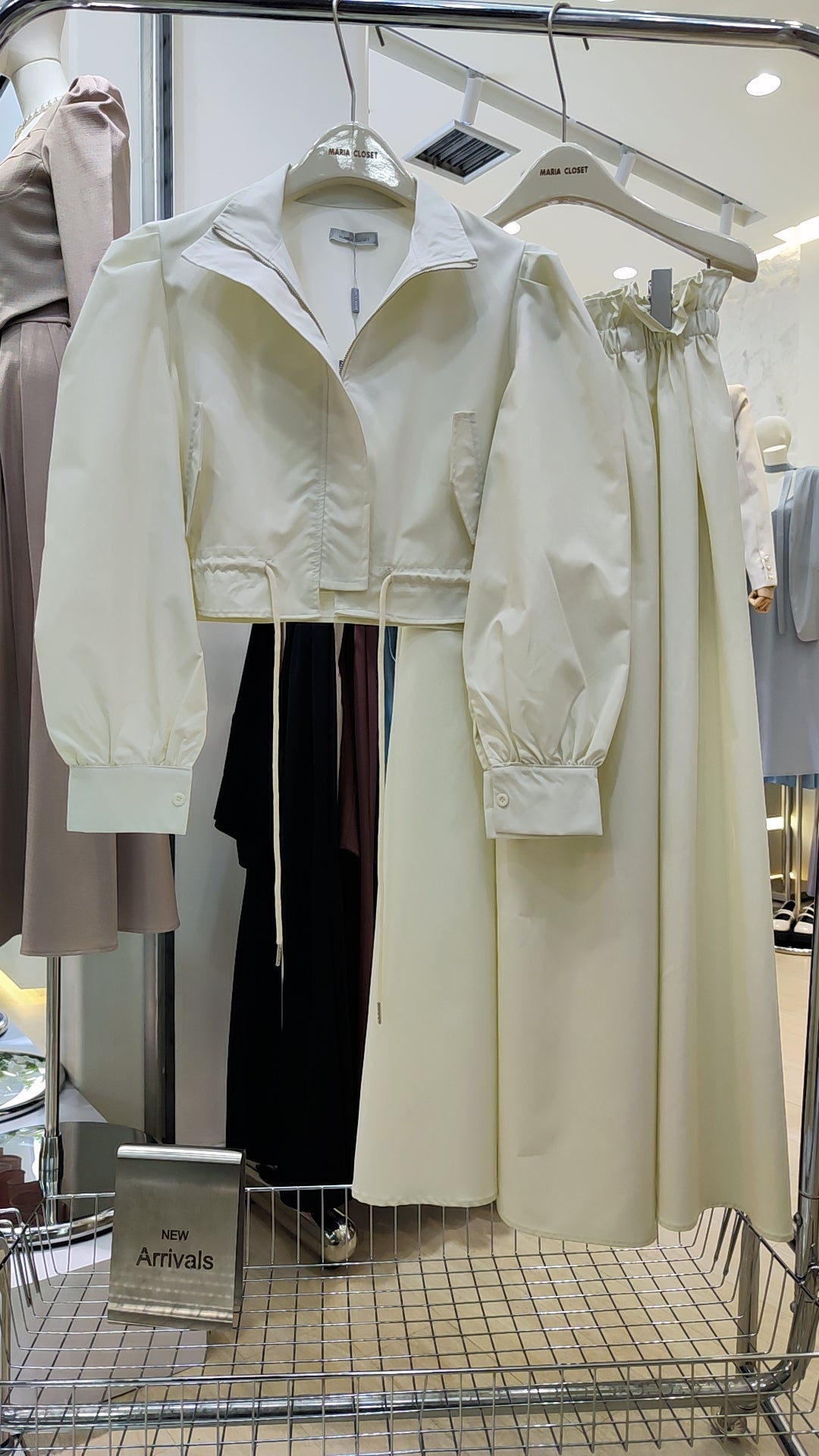 The "Puff Sleeve Drawstring" Skirt Set
