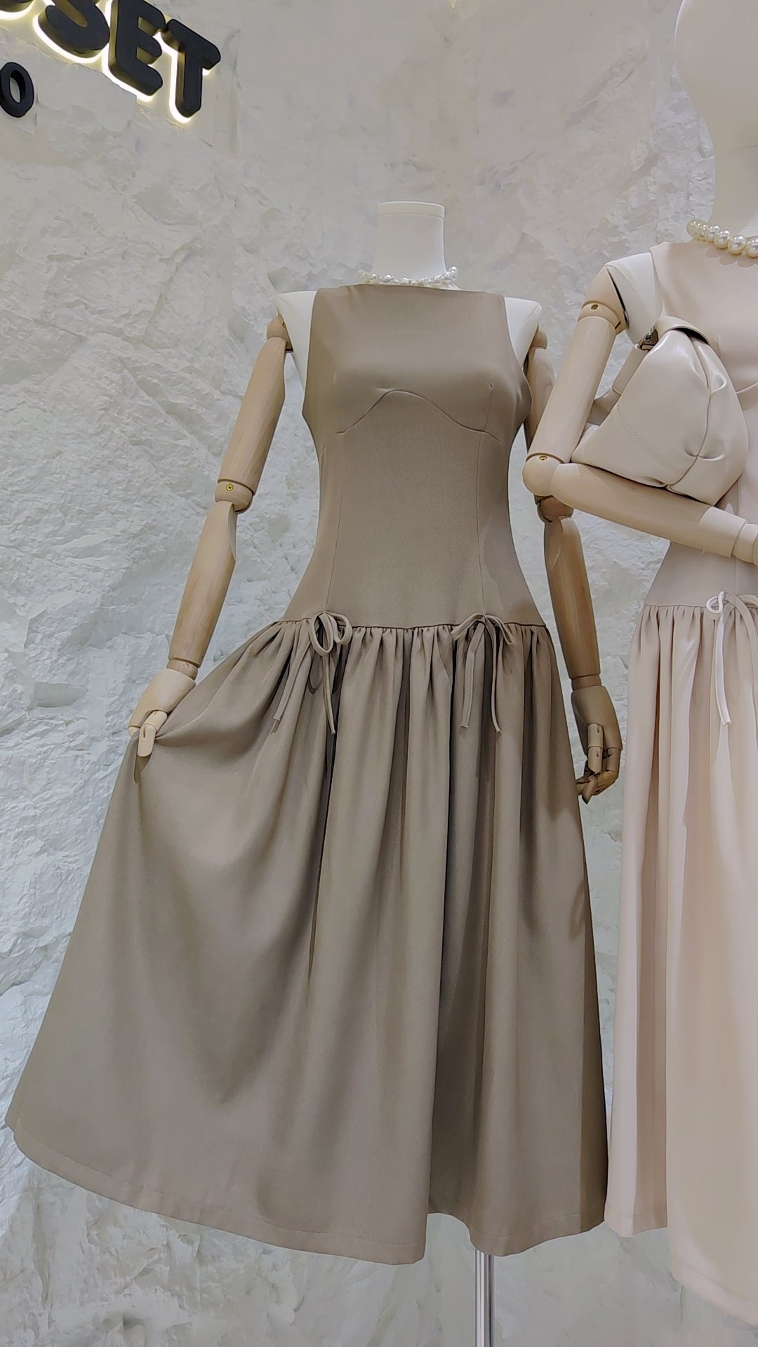 The "Little Waist Knot" Sleeveless Dress