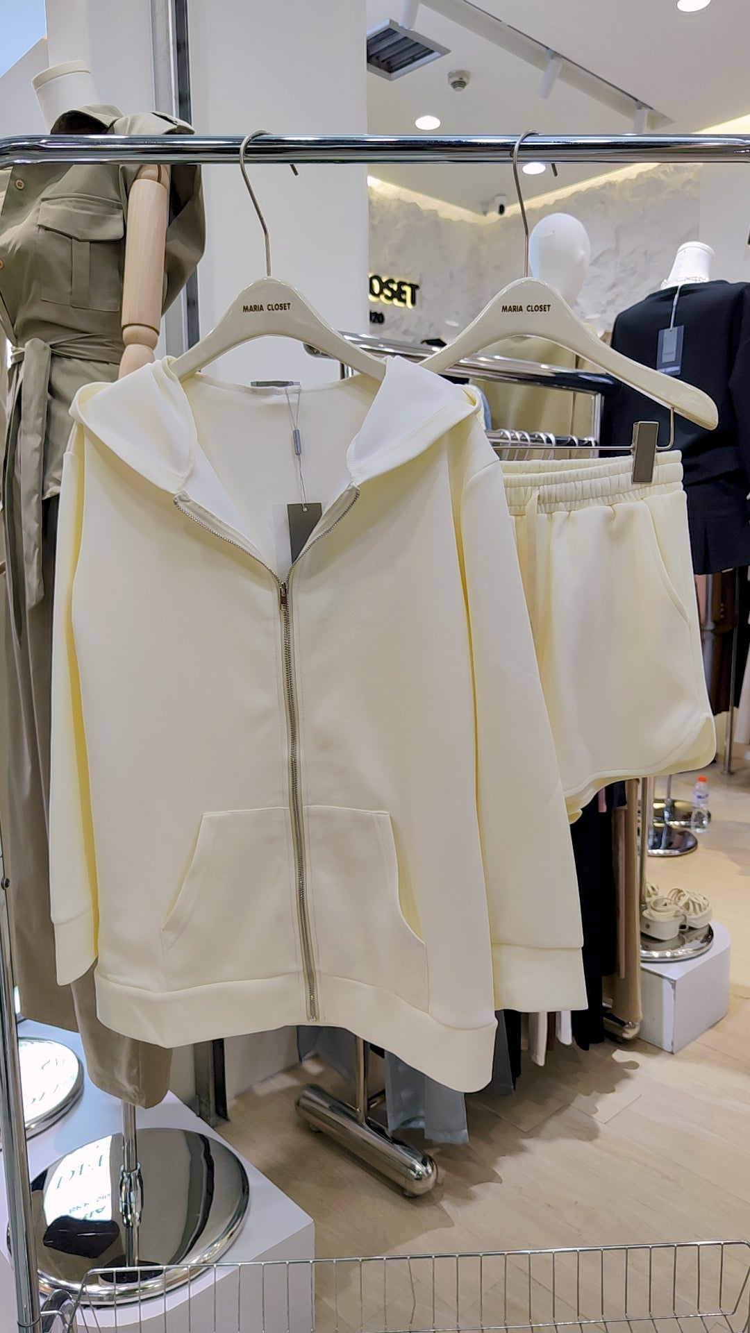 The "Cozy Terry" Co-ord Set - Cream - Maria Closet Bangkok Wholesale Fashion
