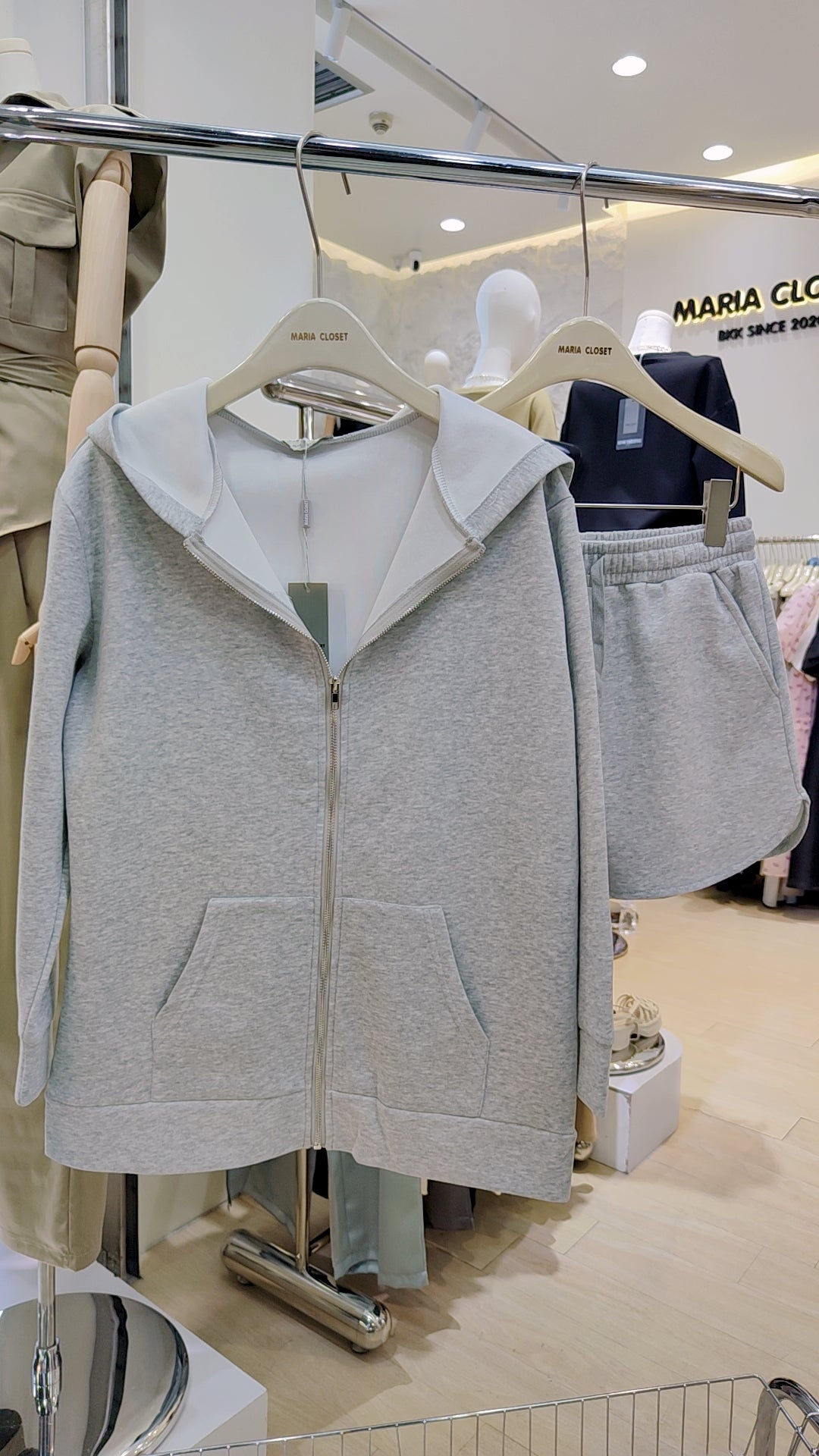The "Cozy Terry" Co-ord Set - Grey - Maria Closet Bangkok Wholesale Fashion