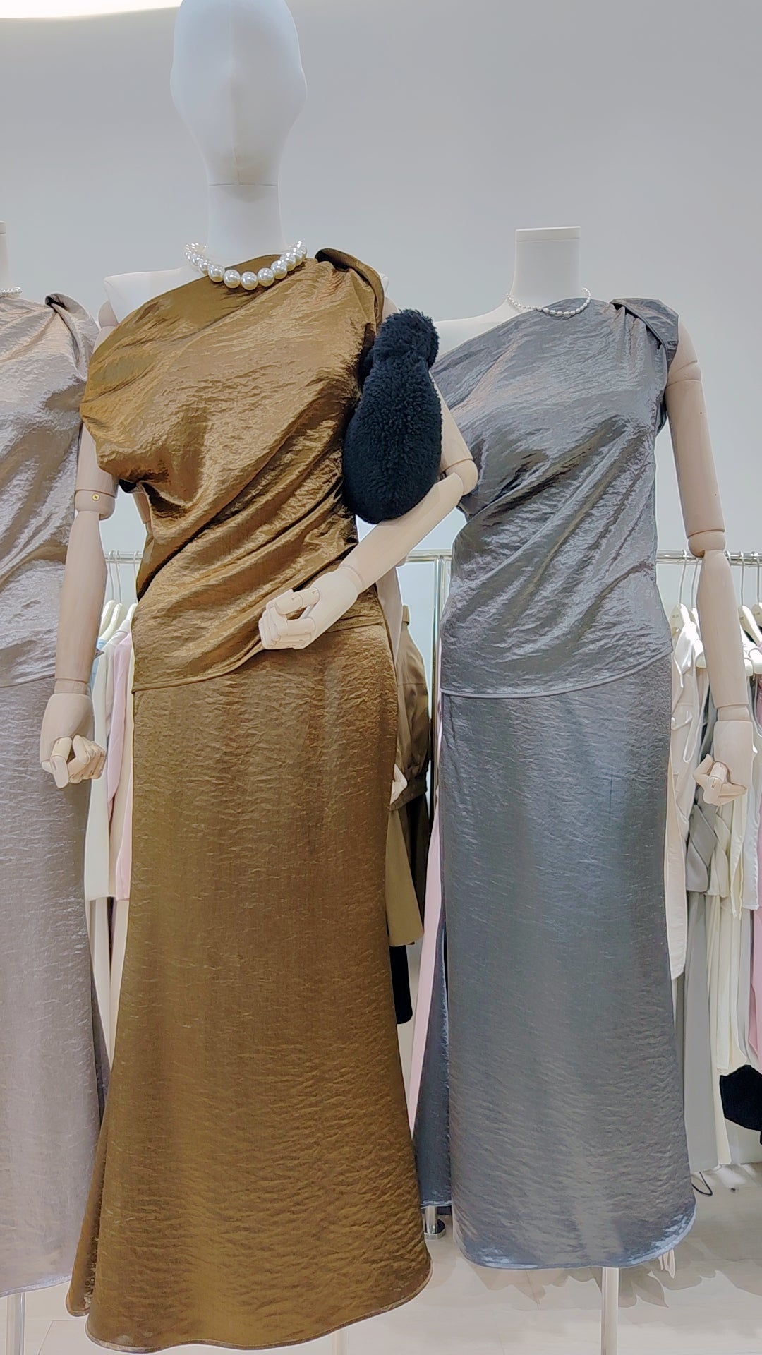 The "Luminous Crush" Drape Set