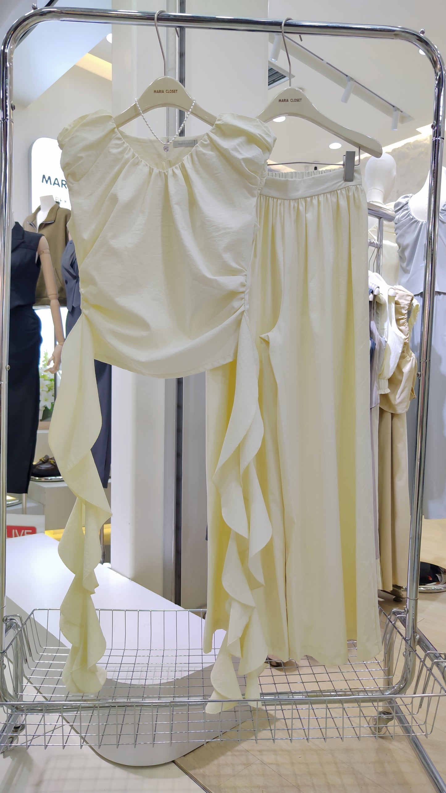 The "Cascade" Ruffle Set