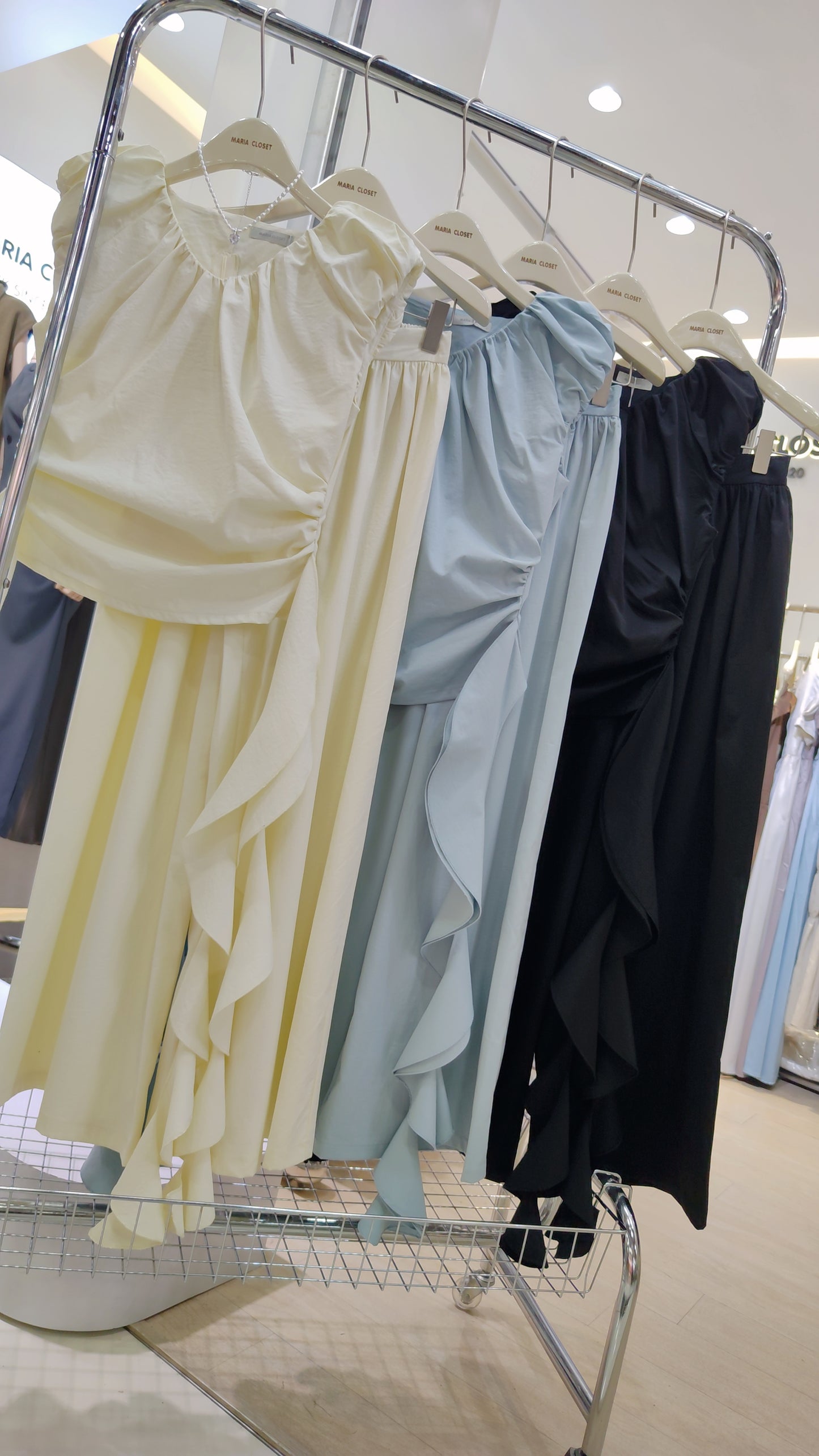 The "Cascade" Ruffle Set