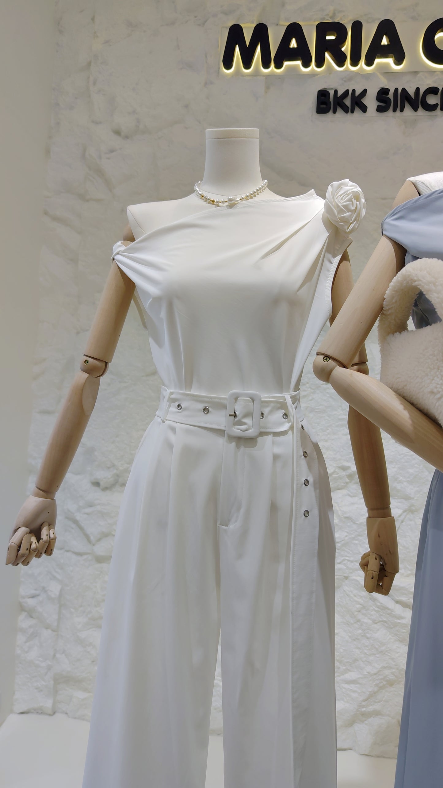 The "Rosette Brooch" Top & Pants Set