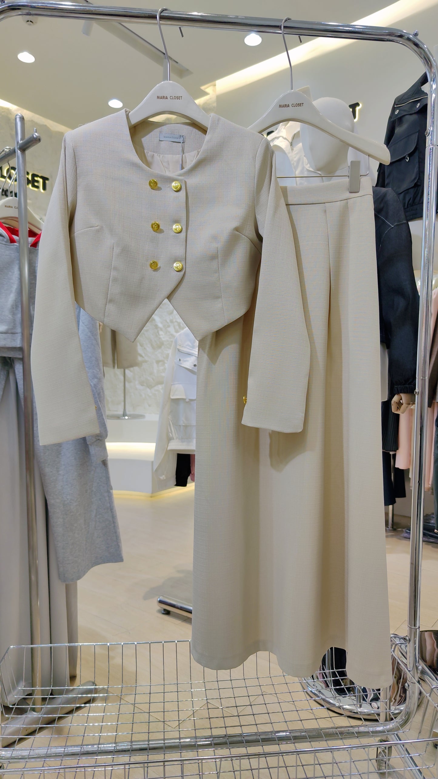 The "Heiress" Gold Button Set