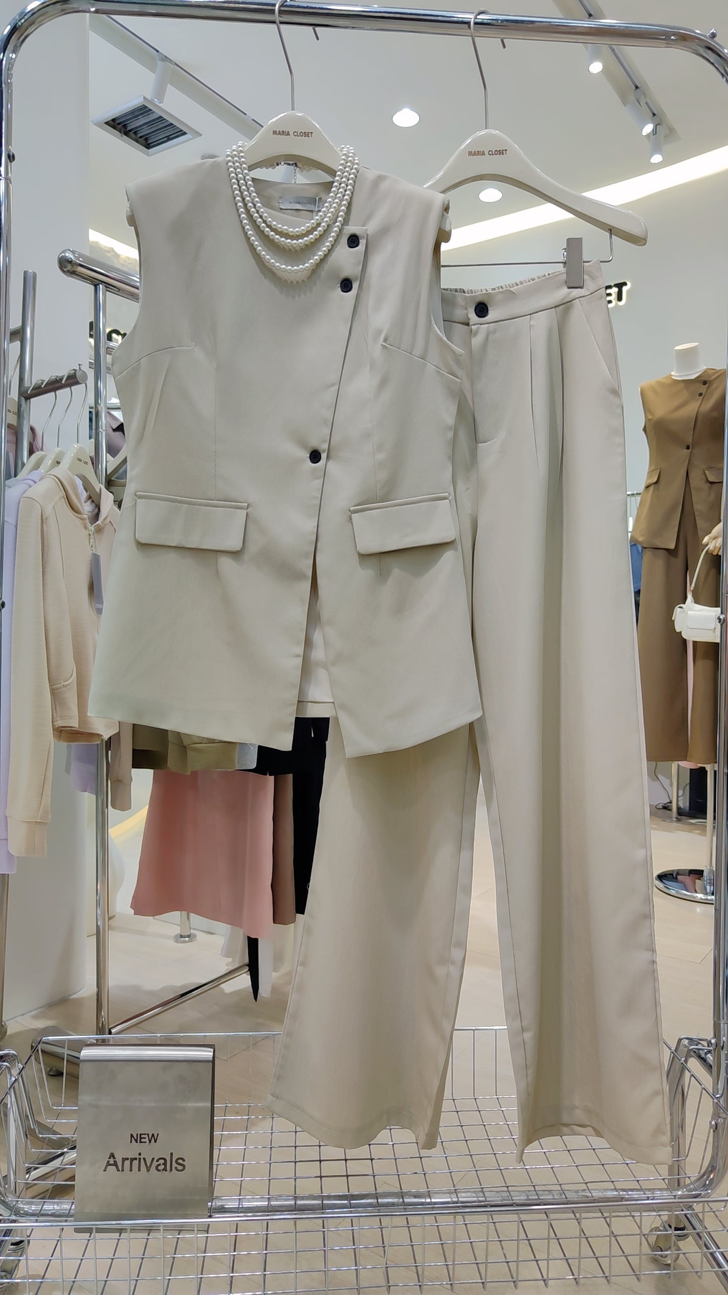 Maria's "Modern Silhouette" Co-ord Set