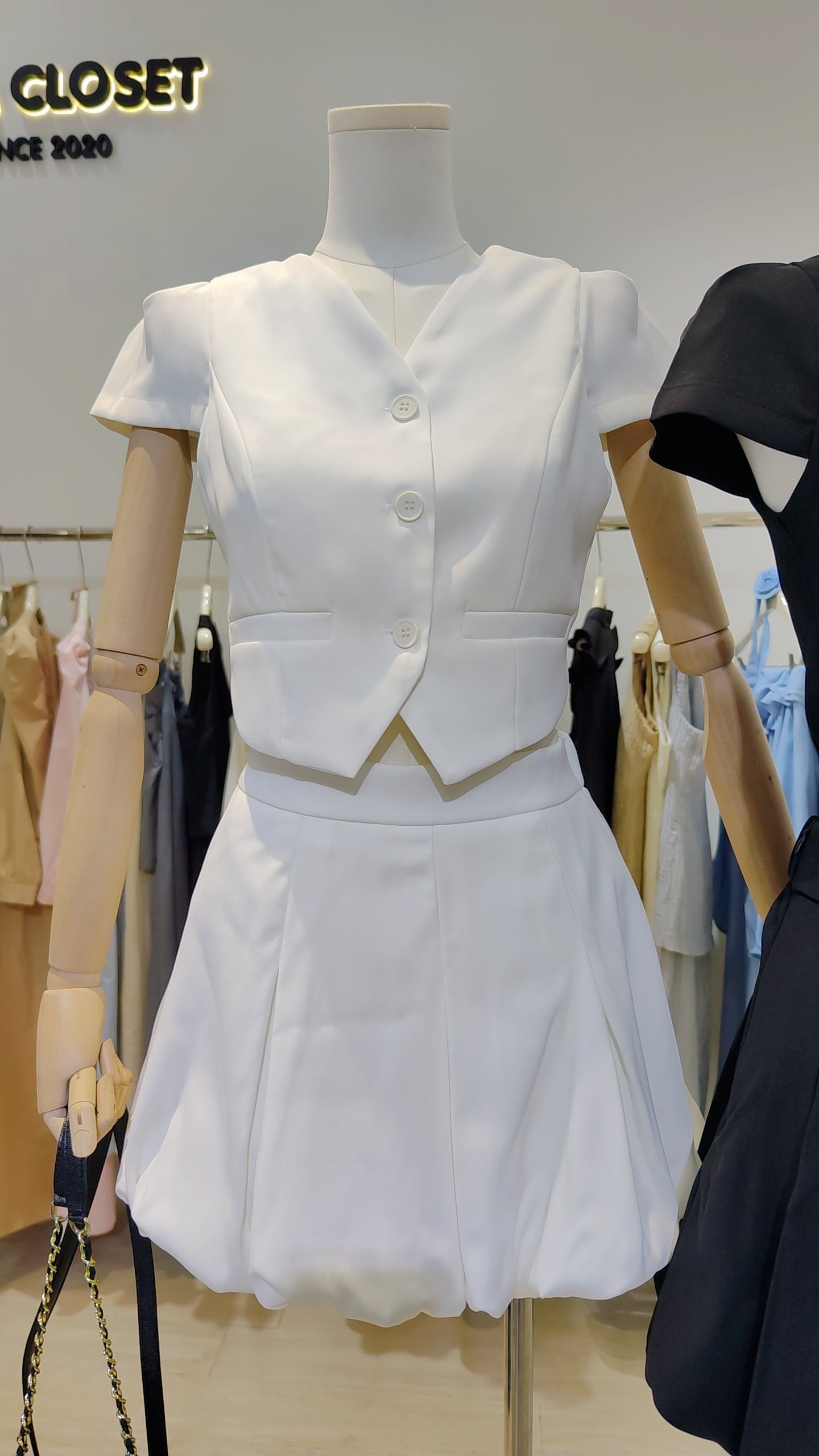 The "Bubble Pleat" Co-ord: