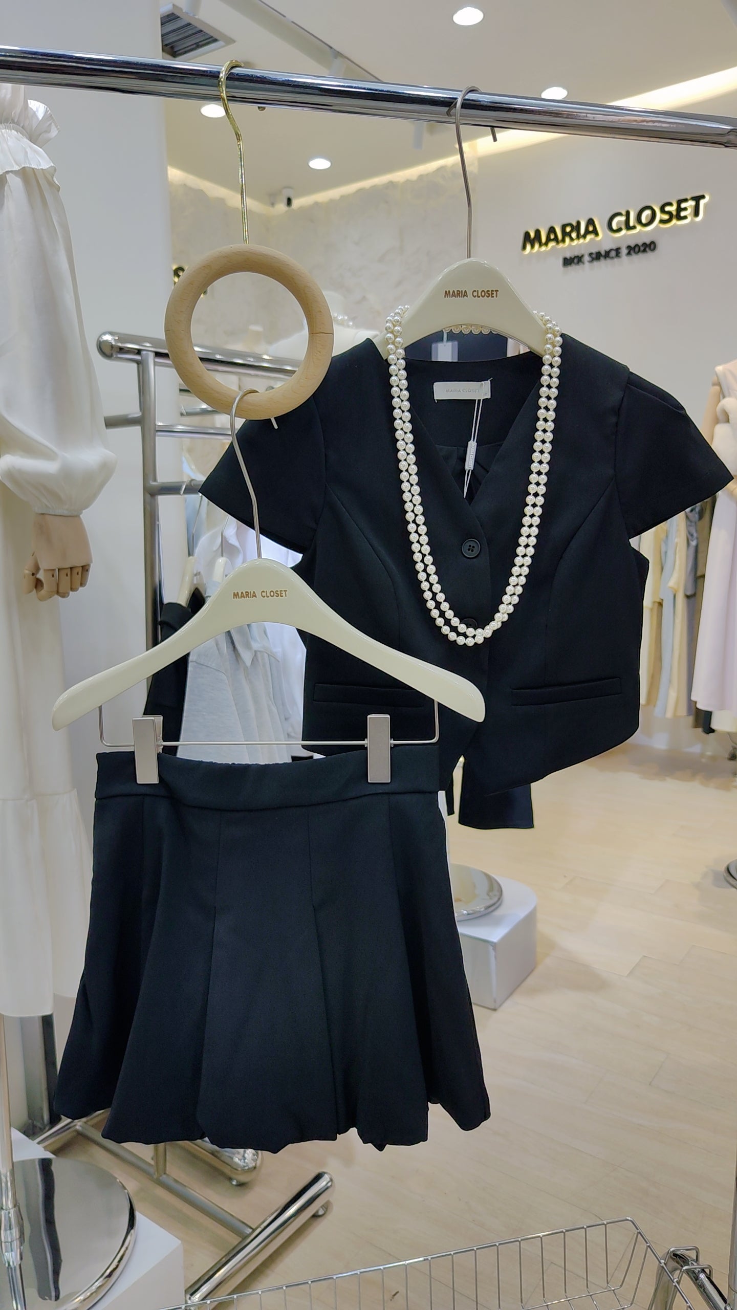 The "Bubble Pleat" Co-ord: