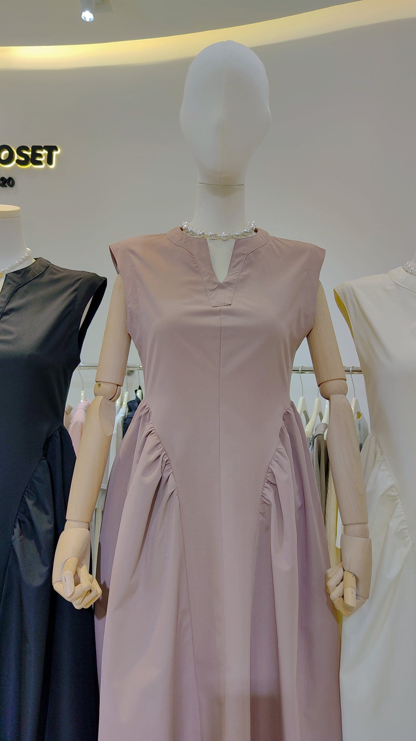The "Tulip" Silhouette Dress