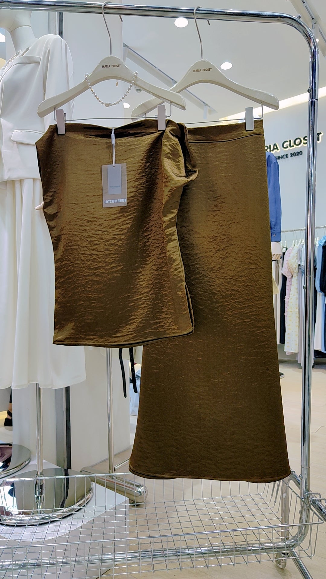 The "Luminous Crush" Drape Set