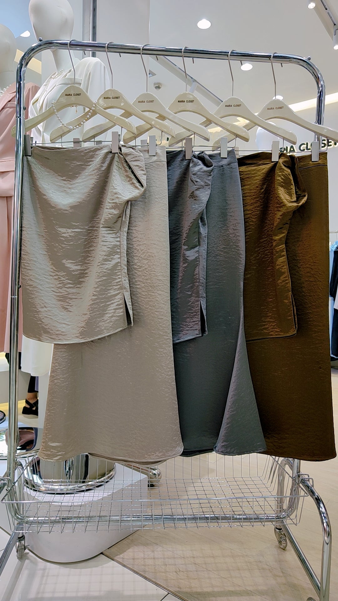 The "Luminous Crush" Drape Set