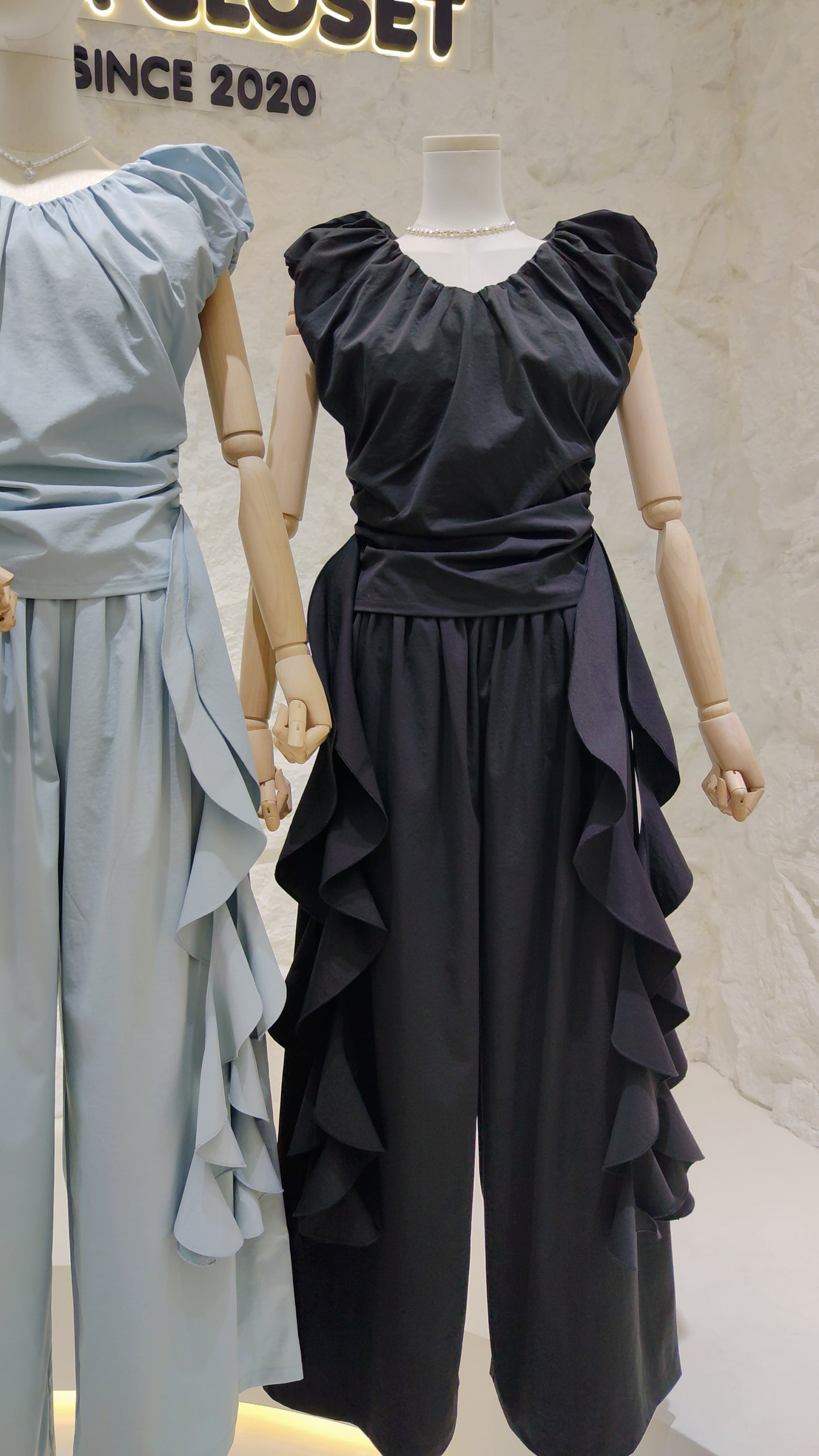 The "Cascade" Ruffle Set