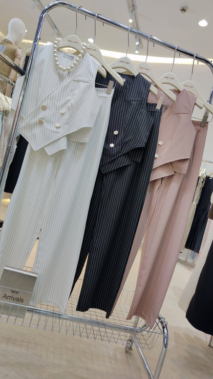 The "Wall Street" Pinstripe Set: