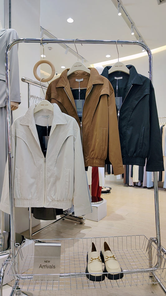 The "V-Shape" Design Jacket: