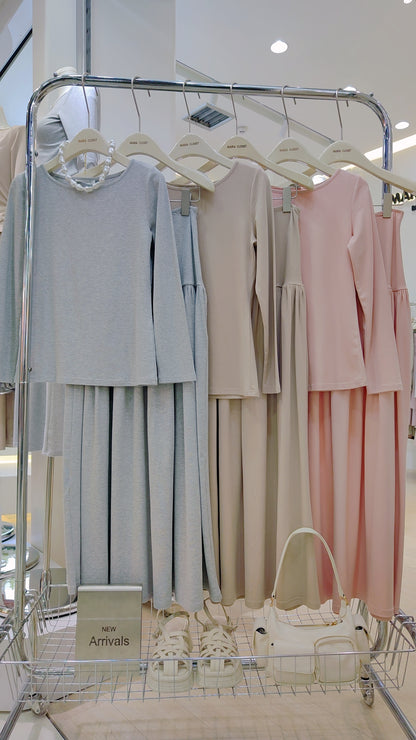 The "Flowy Knit Skirt" Two-Piece Set: